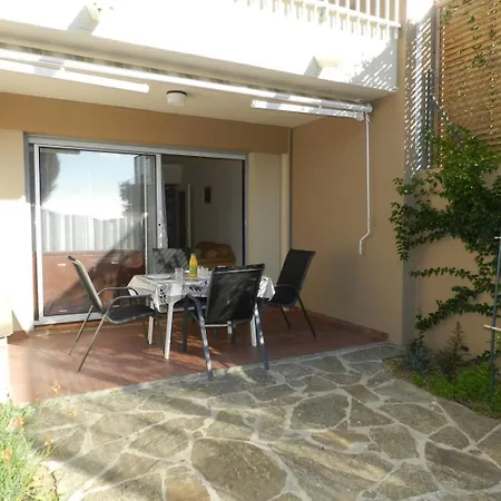 Bo110-a06 2 Pieces 4 Couchages Les Mimosas Bormes-les-Mimosas