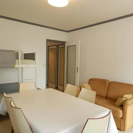 Bo110-a06 2 Pieces 4 Couchages Les Mimosas * Bormes-les-Mimosas